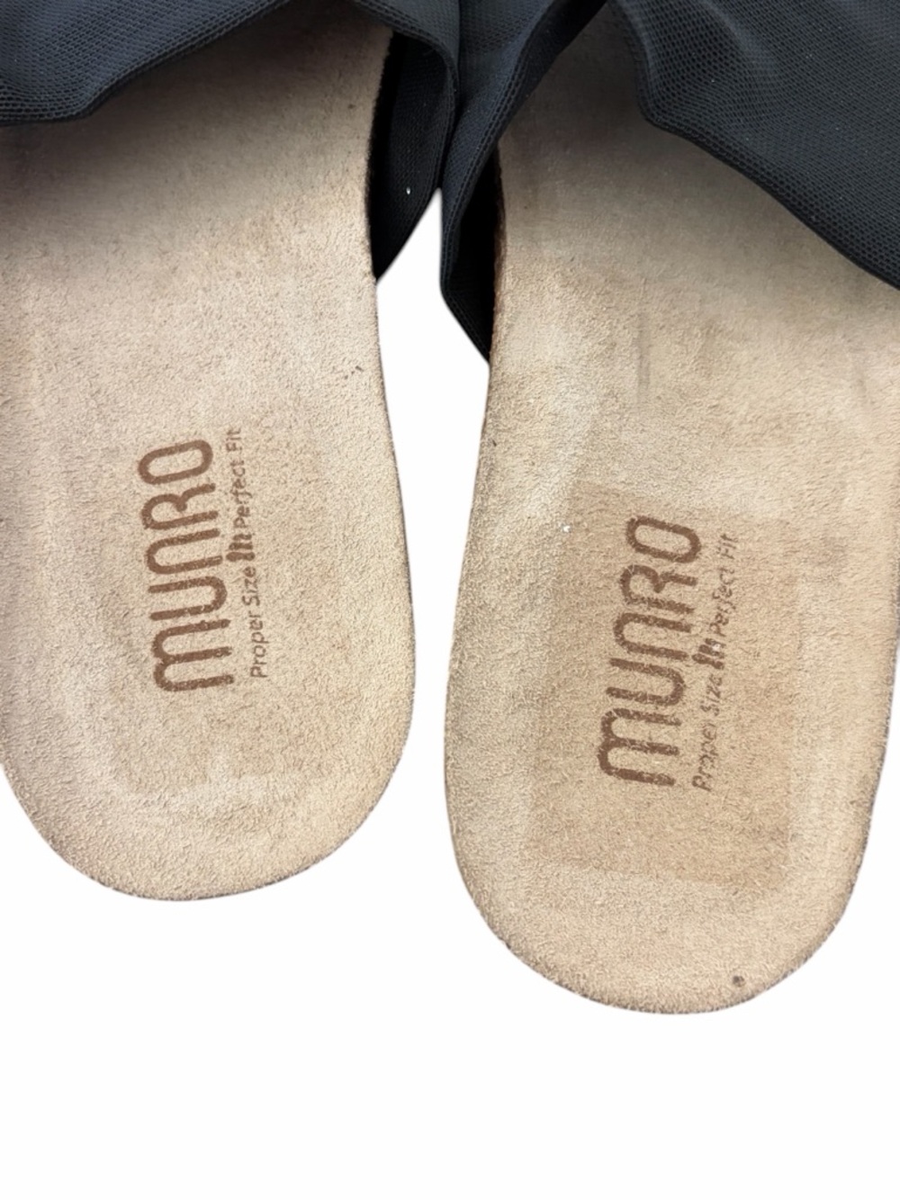 Munro Black Slide Sandals with Cushioned Footbed Size 9N - Picture 3 of 4